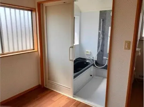 4LDK Matsuyama City Ehime Prefecture (9)