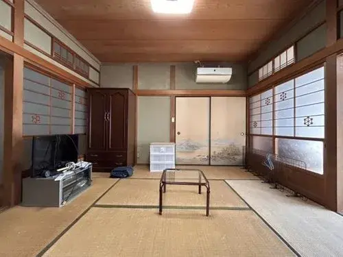 5LDK Niihama City Ehime Prefecture (9)