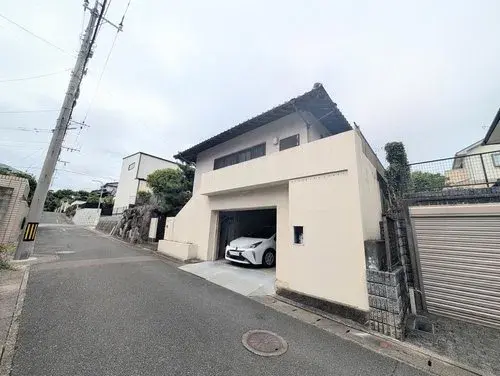 Akiya in Fukuoka
