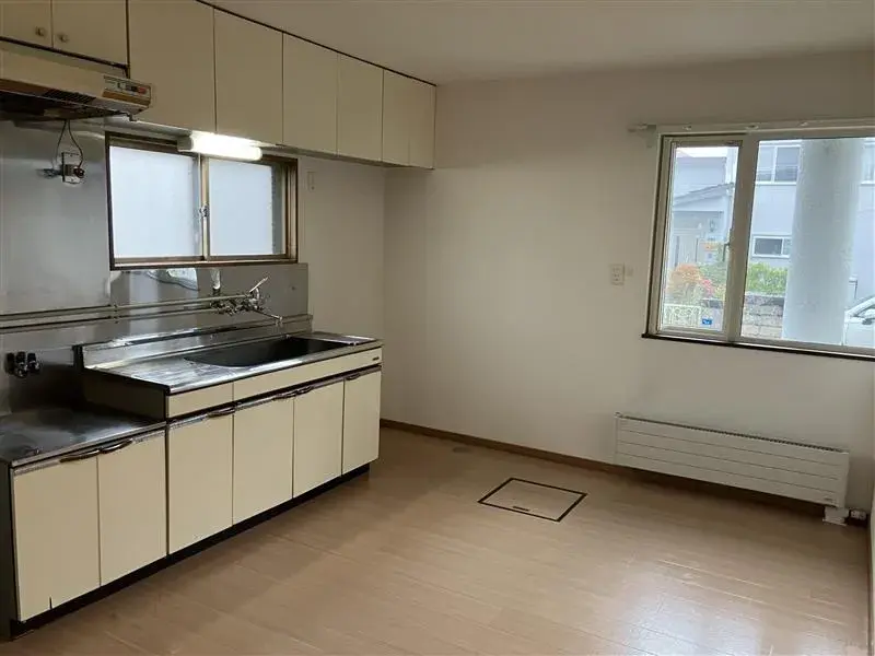 6DK Property Asahikawa City Hokkaido (16)