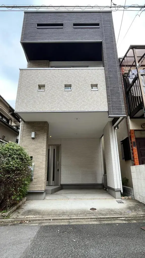 Akiya in Tokyo