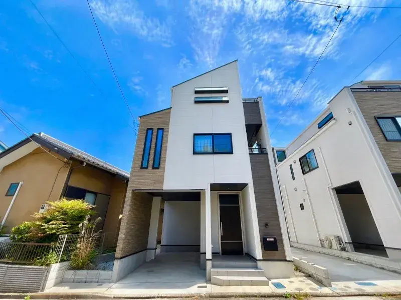 Akiya in Kanagawa