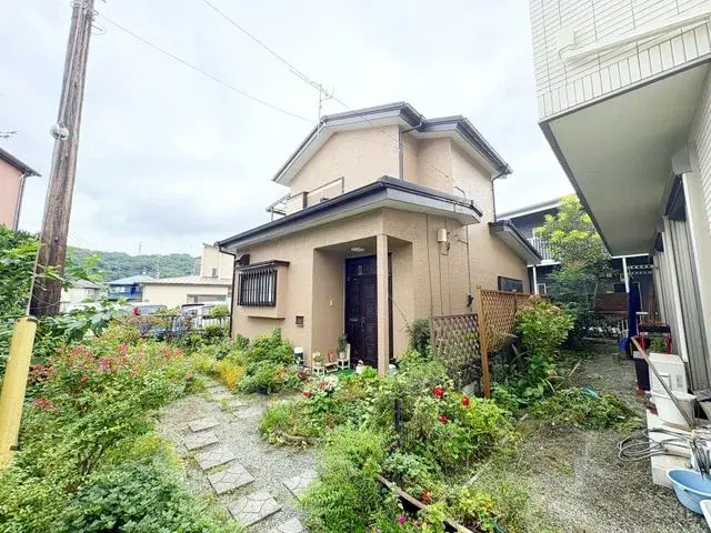 Akiya in 秦野市