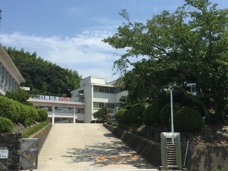 7LDK
西尾市
爱知县 (18)