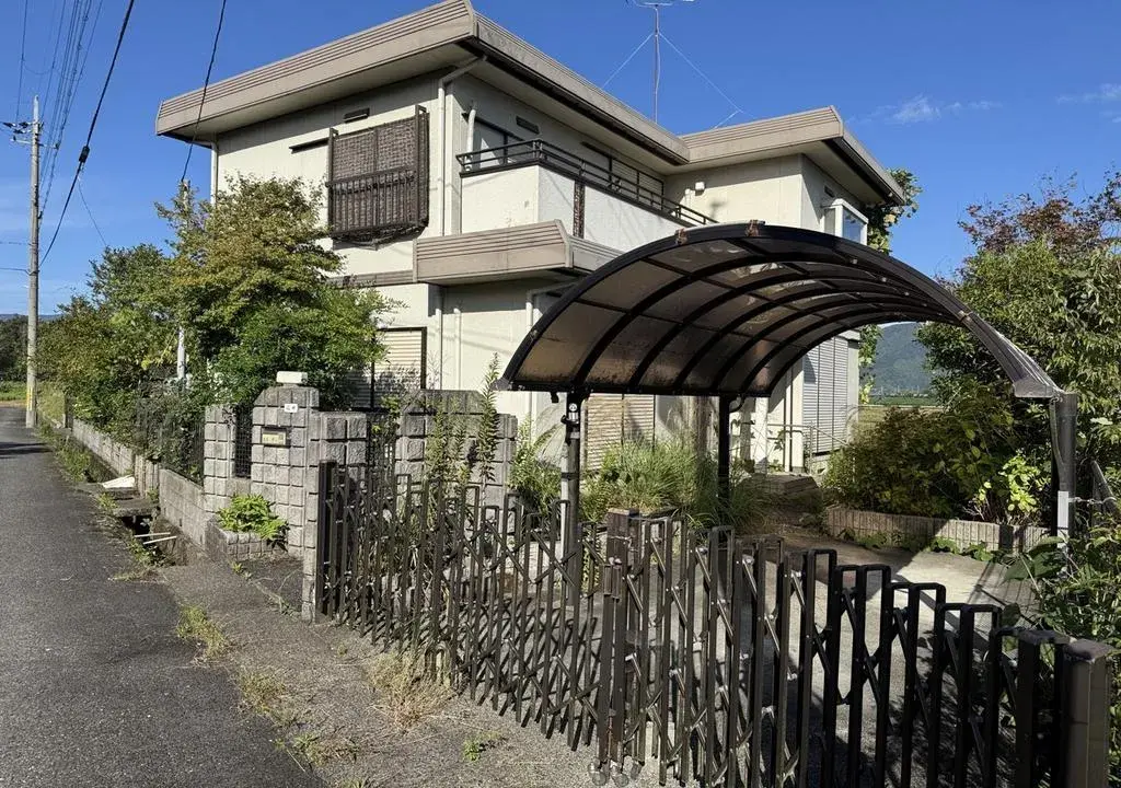 Akiya in Shiga