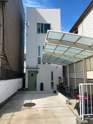 Akiya in Osaka
