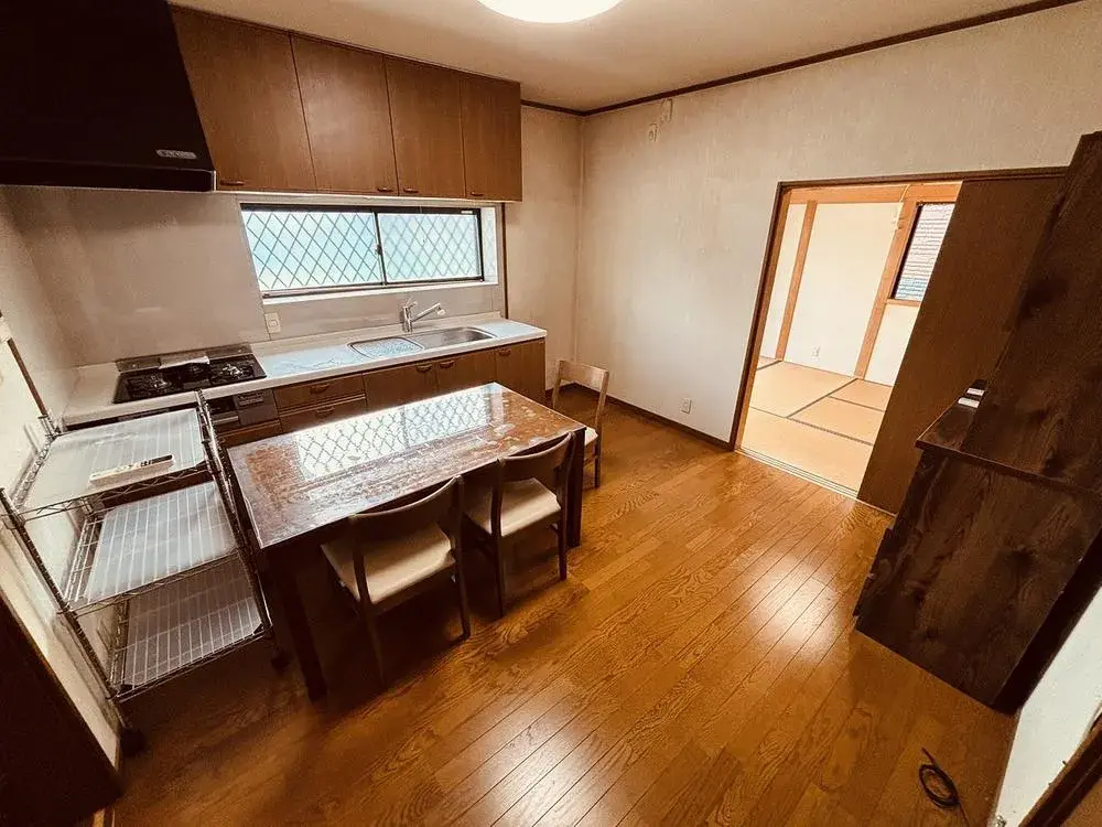 4DK Property Matsubara City Osaka Prefecture (3)