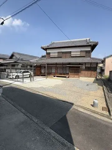 Akiya in Osaka