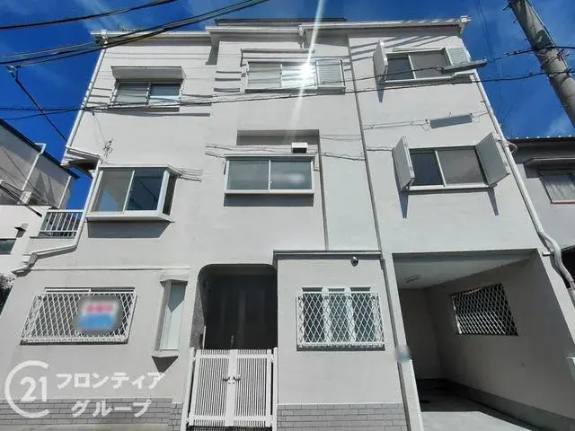 Akiya in Osaka