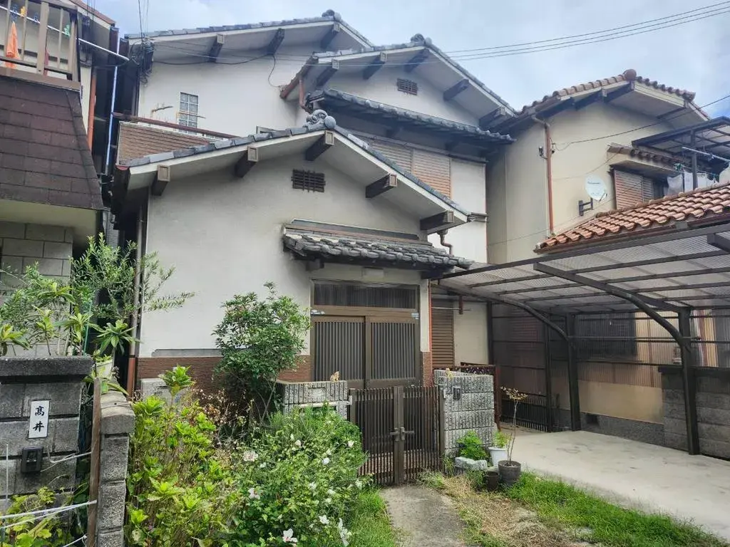 Akiya in 高石市