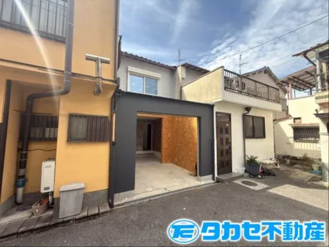 Akiya in Osaka