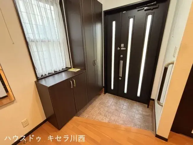 4LDK
川西市
兵库县 (13)