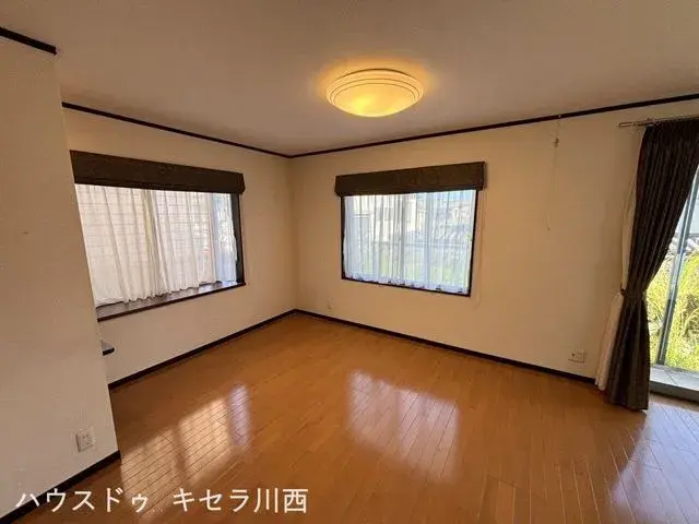 4LDK
川西市
兵库县 (6)
