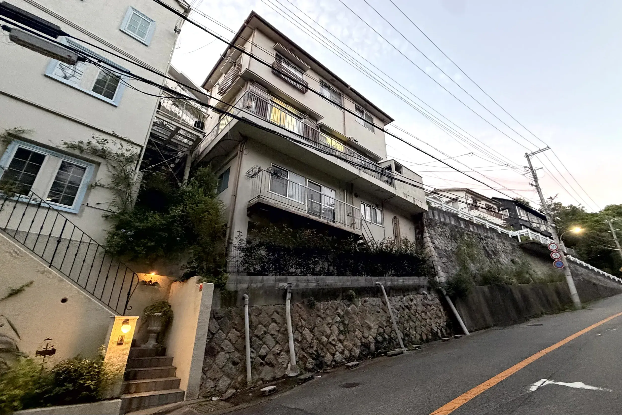 Akiya in Hyogo