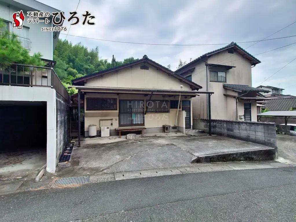 Akiya in Fukuoka