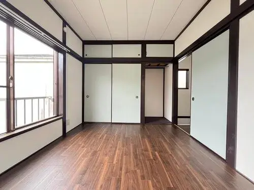 4DK
مدينة توكوروزاوا سايتاما (12)