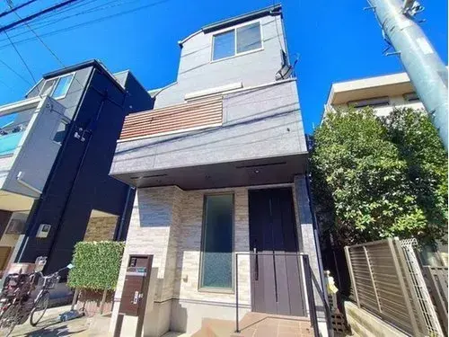 Akiya in Tokyo