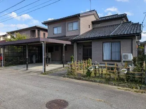 Akiya in 滑川市