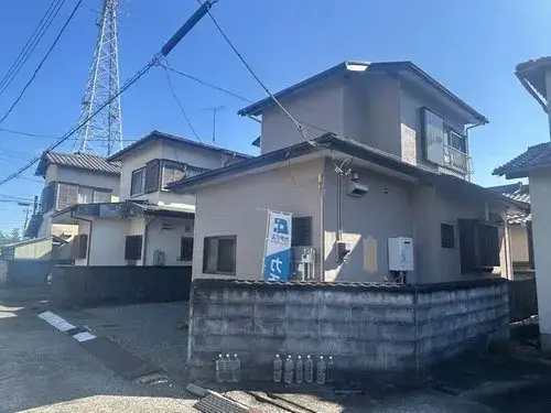 Akiya in شيزوكا