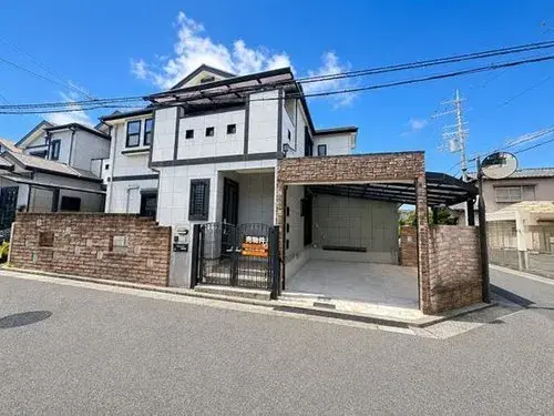 Akiya in Osaka