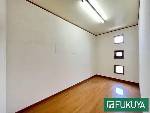 5DK+2S Property Neyagawa City Osaka Prefecture (9)