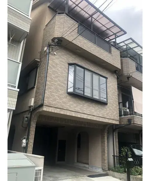 Akiya in Osaka