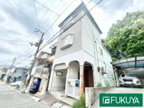 Akiya in Osaka
