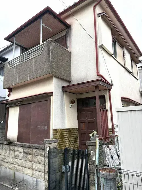 Akiya in Osaka