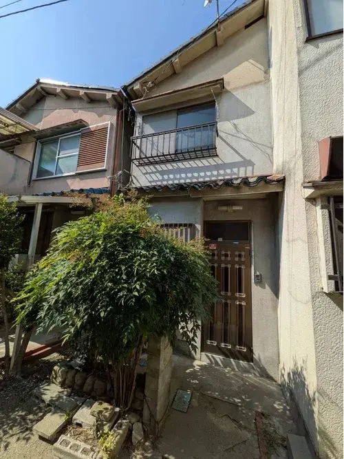 Akiya in Osaka