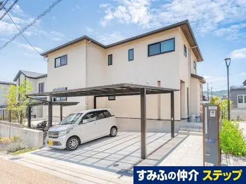Akiya in 宝塚市