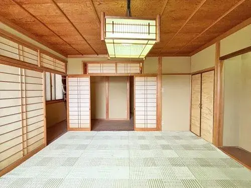 5DK+2S Property Sumoto City Hyogo Prefecture (15)
