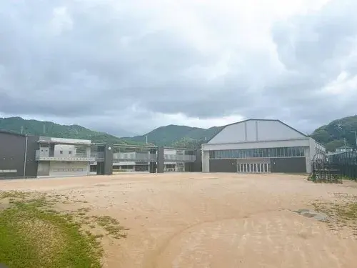 4LDK
长门市
山口县 (10)