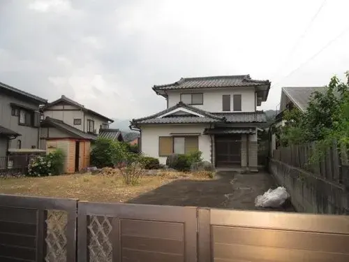 Akiya in Oita