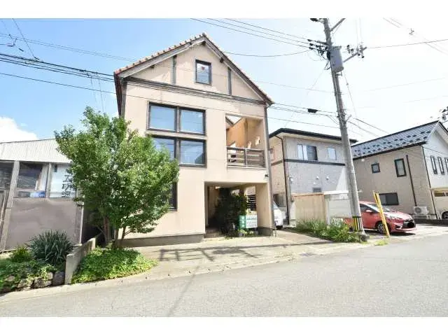 Akiya in Akita