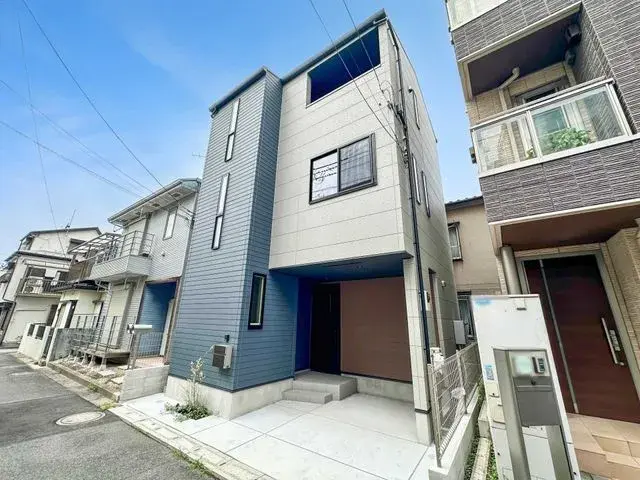 Akiya in 市川市