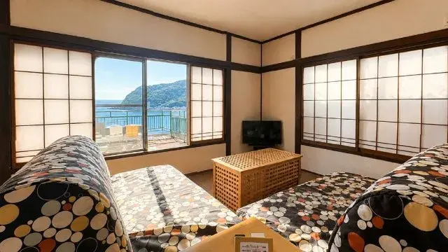 6DK
伊东市
静冈县 (12)