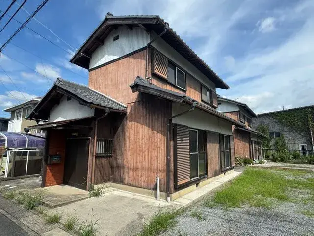 Akiya in Shiga