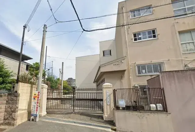 Akiya in Osaka