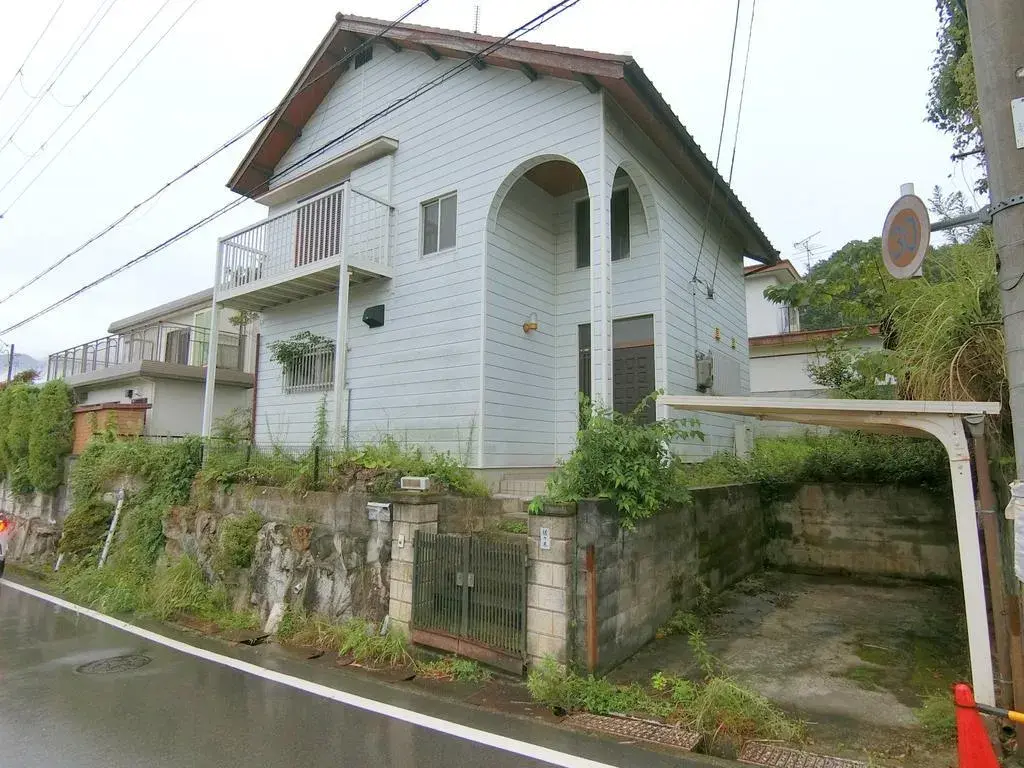 Akiya in Osaka