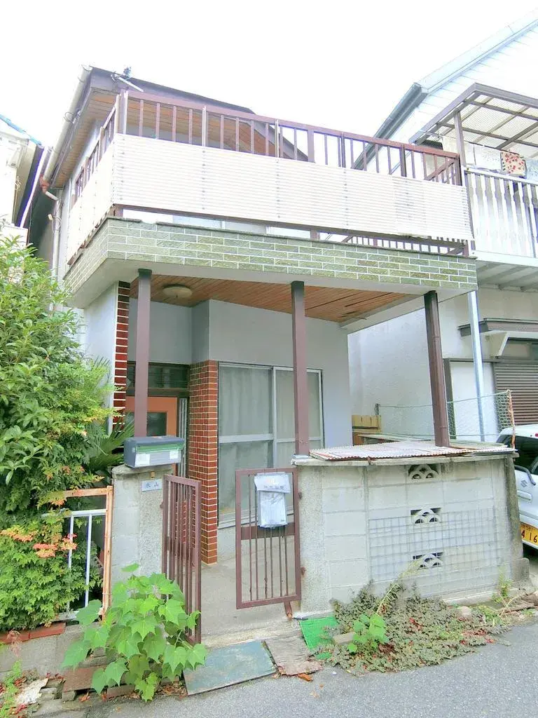 Akiya in Osaka