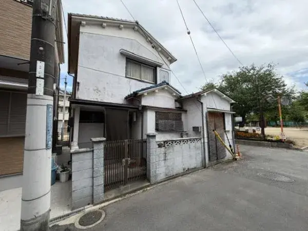 Akiya in 大东市