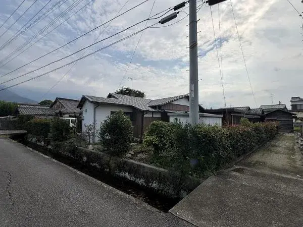 Akiya in Ehime