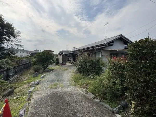 4DK Niihama City Ehime Prefecture (4)