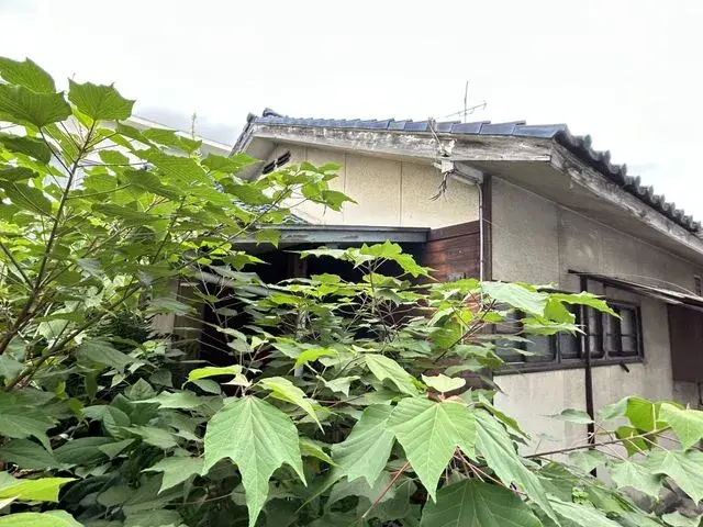 Akiya in Эхимэ