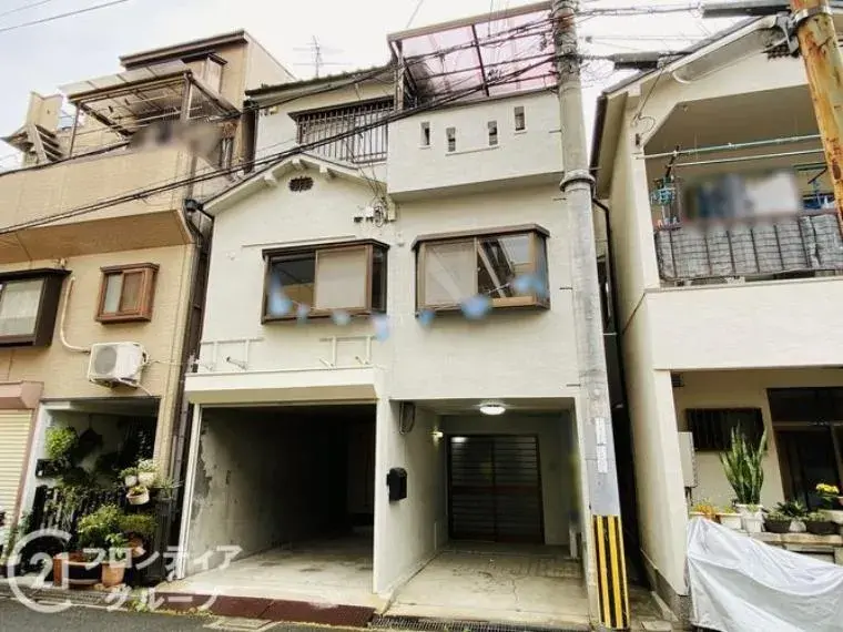 Akiya in Osaka