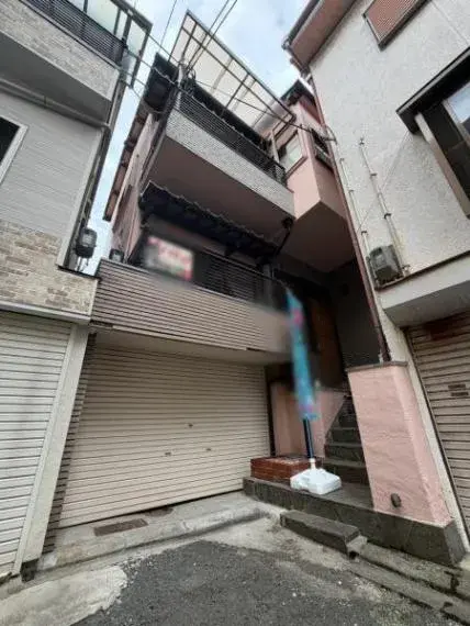 Akiya in Osaka
