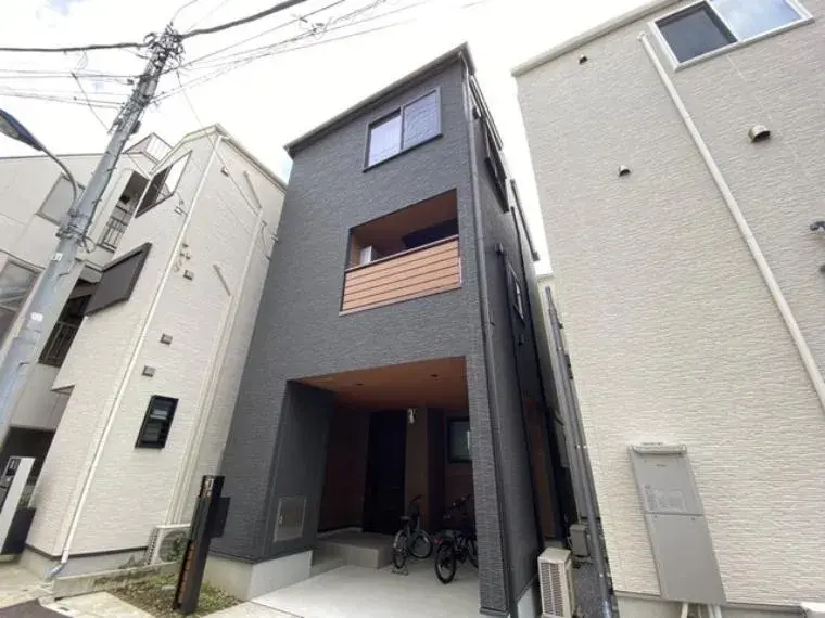 Akiya in Tokyo