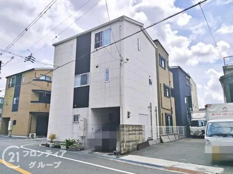 3SLDK Higashiosaka City Osaka Prefecture (2)