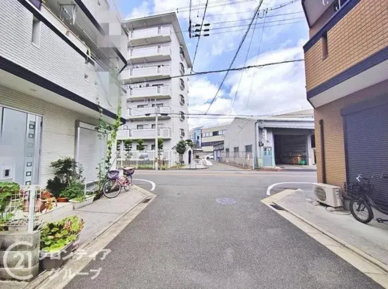 3SLDK Higashiosaka City Osaka Prefecture (4)