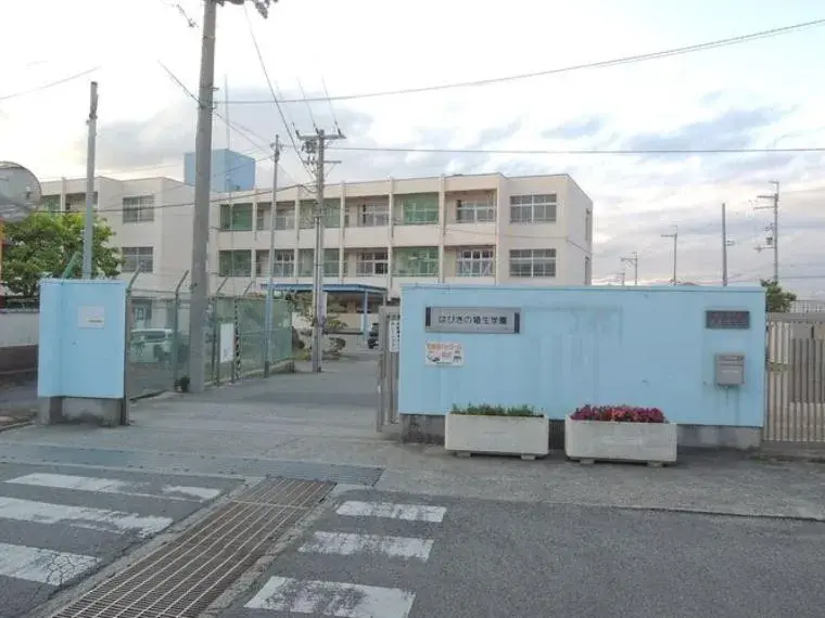 6室1厅1厨
羽曳野市 大阪府 (34)